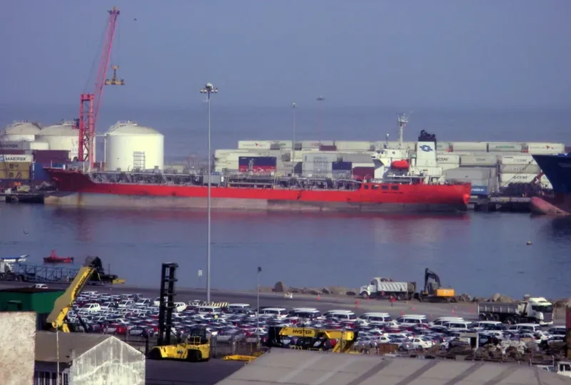 BOW CONDOR Tanker IMO 9214032 photo 5