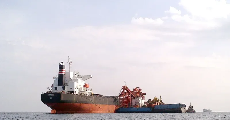 ORIENTAL FRONTIER Bulk Carrier IMO 9214056 photo 2