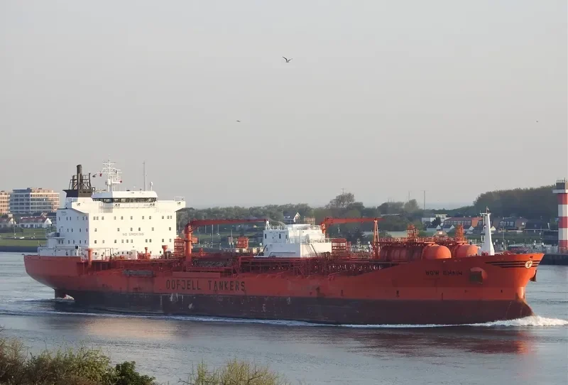 BOW CHAIN Tanker IMO 9214317 photo 3