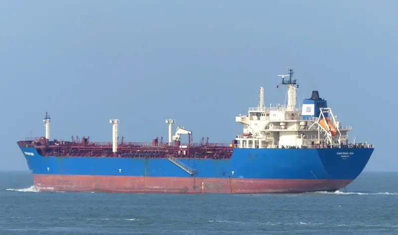 CHEMTRANS RIGA Tanker IMO 9214745 photo 4
