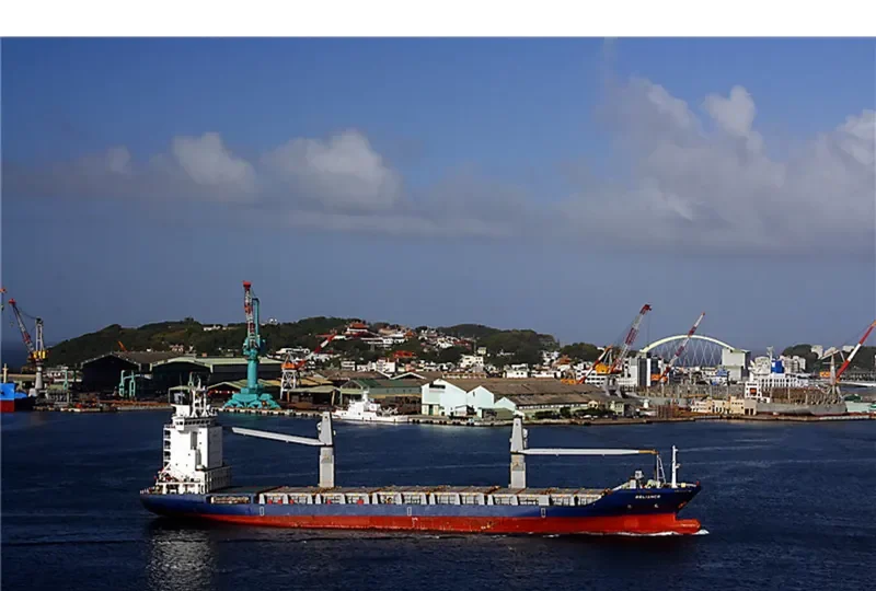 RELIANCE Container Ship IMO 9214927 photo 4
