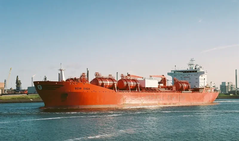 BOW SAGA Tanker IMO 9215309 photo 2