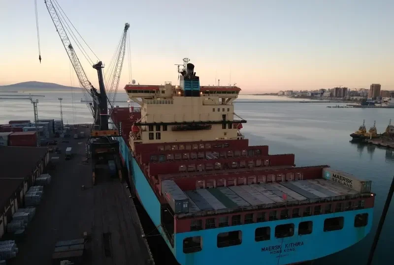 W KITHIRA Container Ship IMO 9215323 photo 6