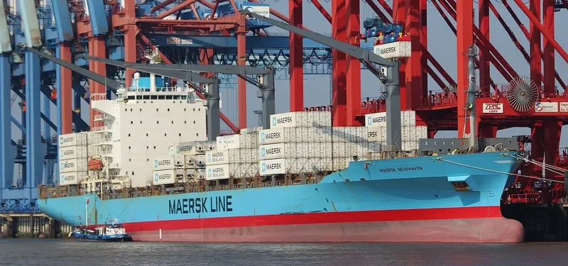 MAERSK NEWHAVEN Container Ship IMO 9215880 photo 10