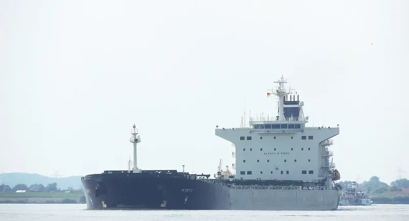 YONG FA MEN Bulk Carrier IMO 9216224 photo 10