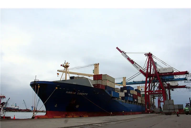 SSL DELHI Container Ship IMO 9217034 photo 5