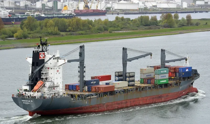 AMANDA D Container Ship IMO 9217565