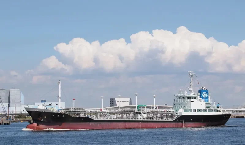 EIHO MARU Tanker IMO 9218105 photo 4