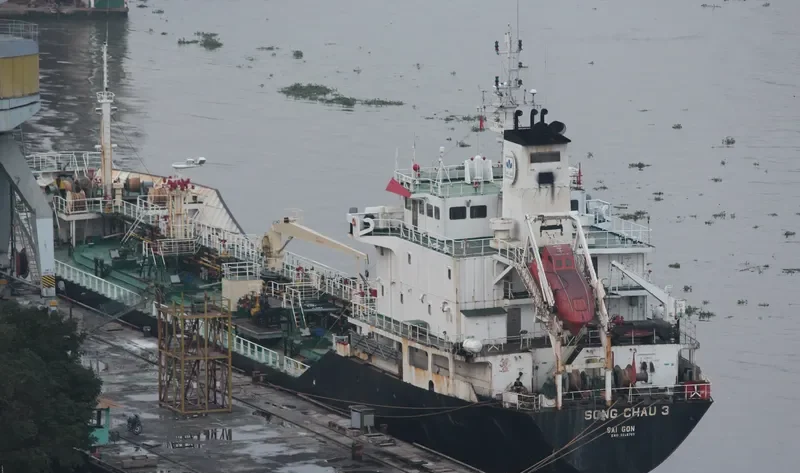 LONG PHU 18 Tanker IMO 9218703