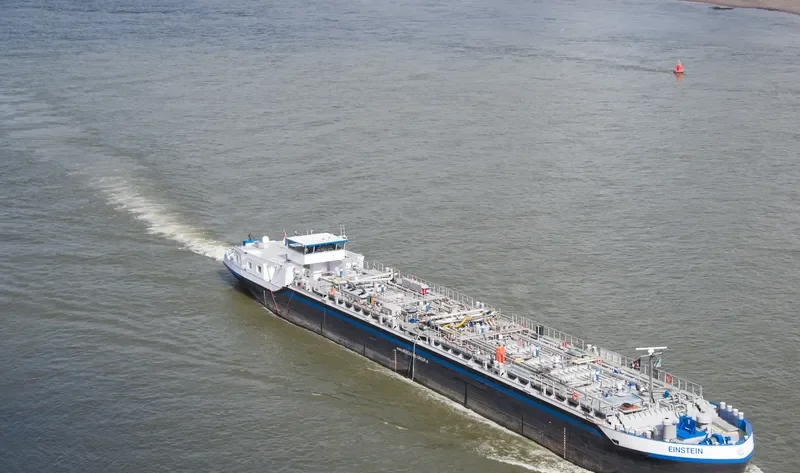 EINSTEIN Tanker IMO 9218741 photo 5