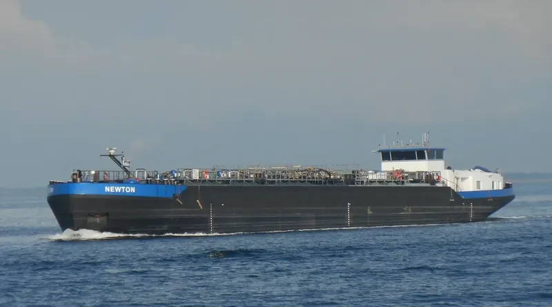 NEWTON Tanker IMO 9218753