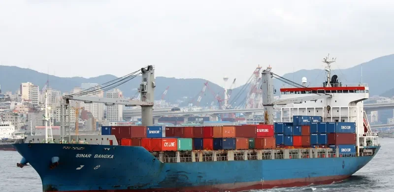 SINAR BANGKA Container Ship IMO 9220304 photo 3