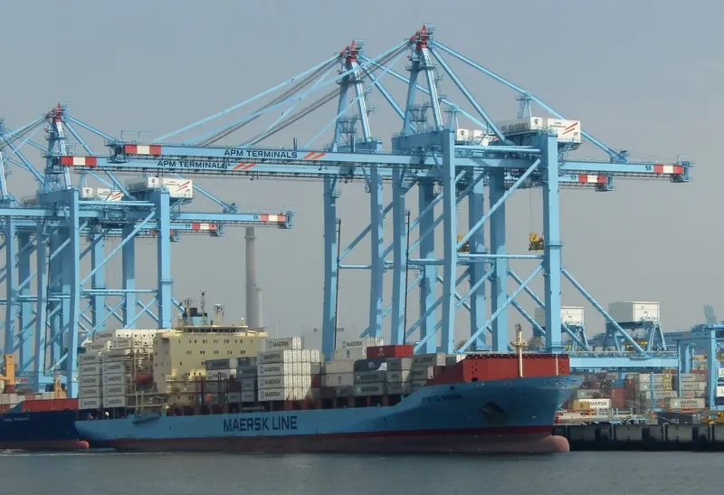 NYSTED MAERSK Container Ship IMO 9220897 photo 10