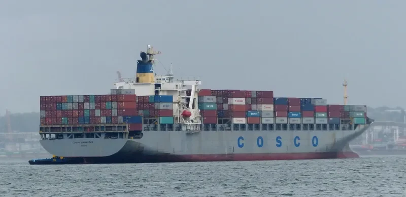 COSCO SINGAPORE Container Ship IMO 9221102 photo 9