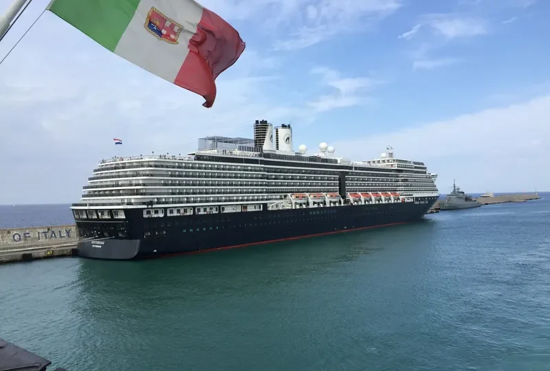 OOSTERDAM Passenger Ship IMO 9221281 photo 3
