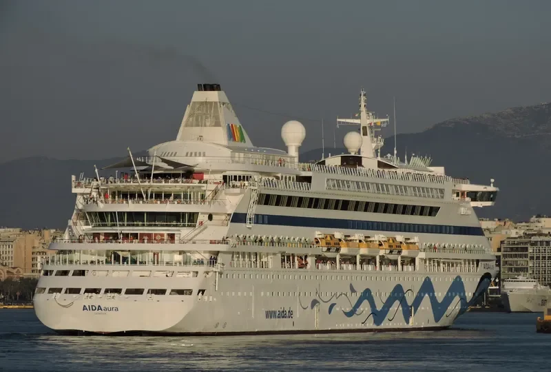 AIDAAURA Passenger Ship IMO 9221566 photo 6