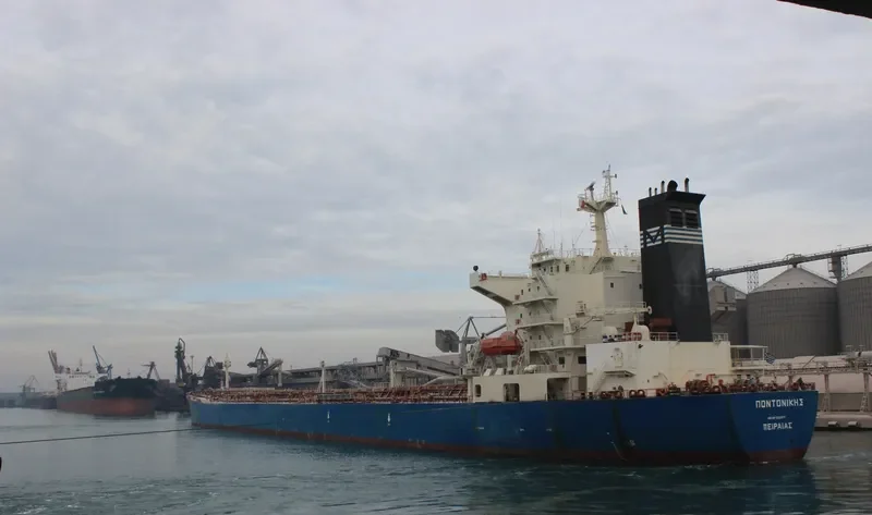 FORTUNE GENIUS Bulk Carrier IMO 9221877 photo 7