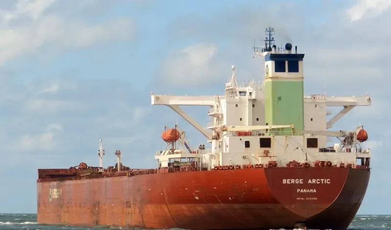 BERGE ARCTIC Bulk Carrier IMO 9221906 photo 5