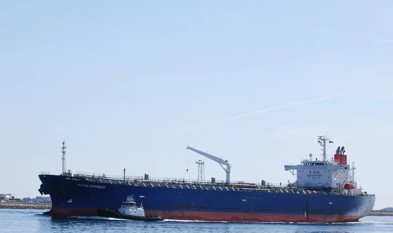 BONANZA 10 Tanker IMO 9222699 photo 10