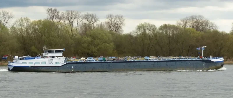 DOLFIJN Tanker IMO 9223033 photo 9