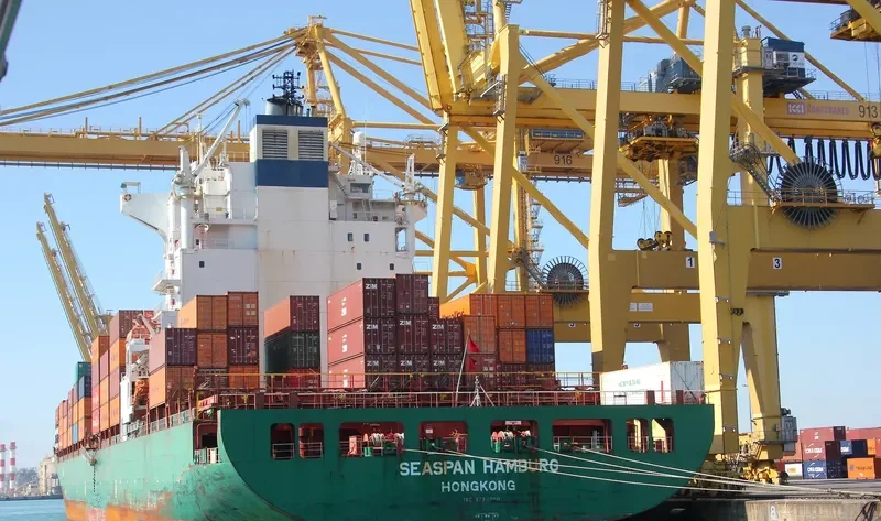 SEASPAN HAMBURG Container Ship IMO 9224300 photo 9
