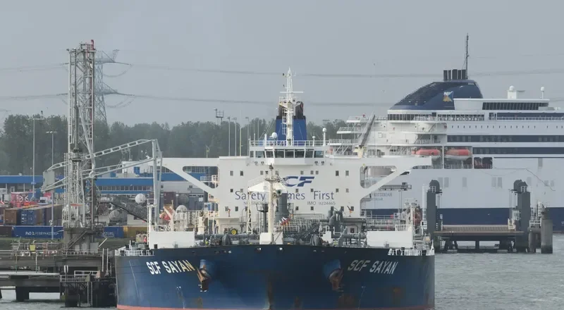 SCF SAYAN Tanker IMO 9224465 photo 4