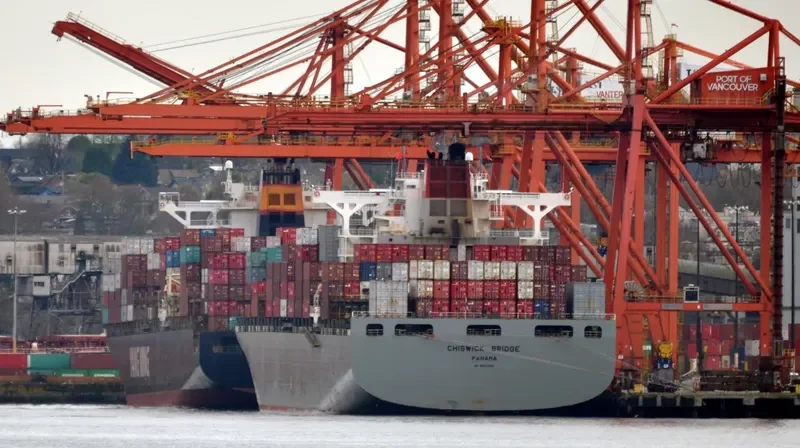 CHISWICK BRIDGE Container Ship IMO 9224544 photo 10