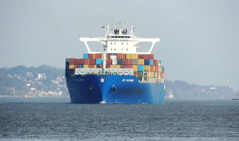 HS COLUMBIA Container Ship IMO 9225079 photo 5