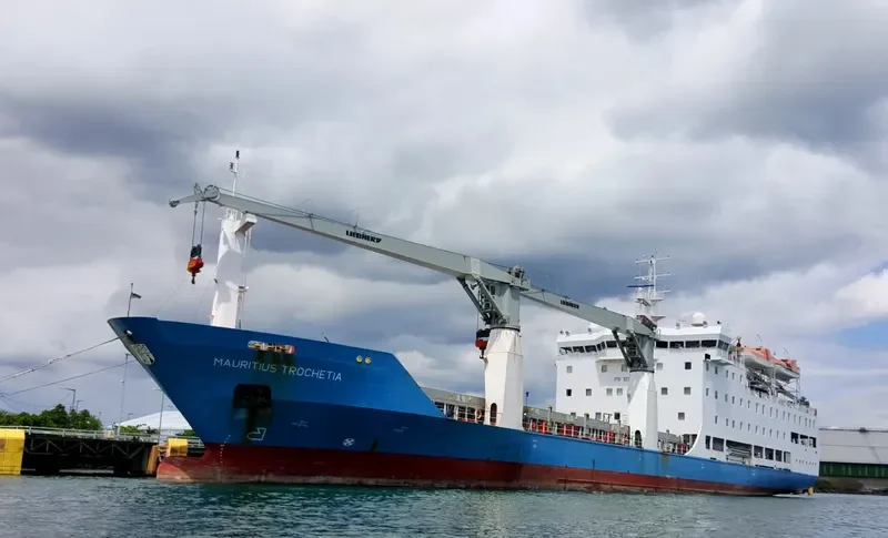 MAURITIUS TROCHETIA Passenger Ship IMO 9225287