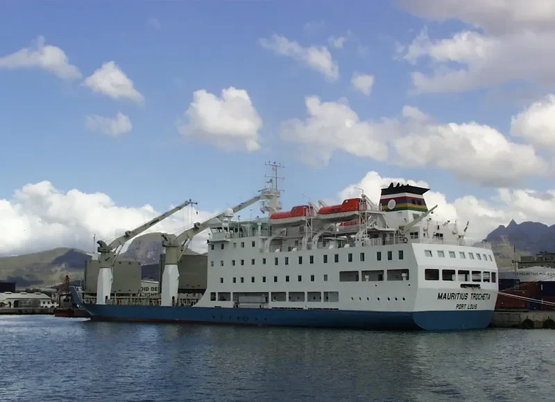 MAURITIUS TROCHETIA Passenger Ship IMO 9225287 photo 7