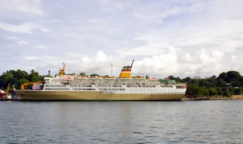 DORO LONDA Passenger Ship IMO 9226487 photo 7