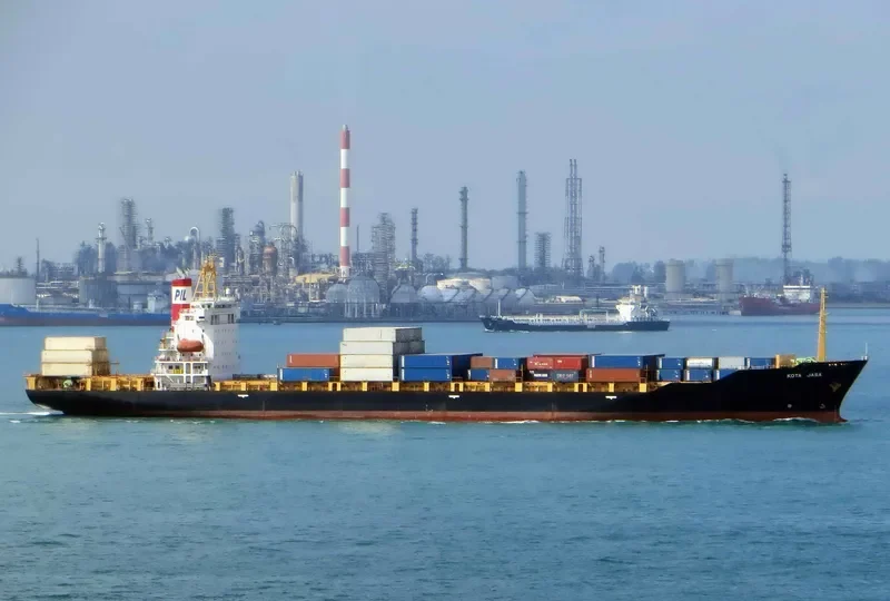 EASLINE KWANGYANG Container Ship IMO 9226827 photo 2