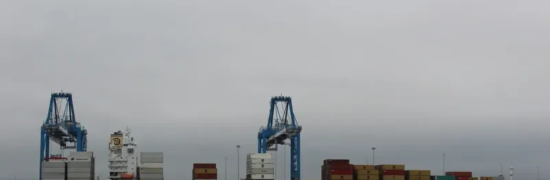 MSC VAISHNAVI R. Container Ship IMO 9227340 photo 8