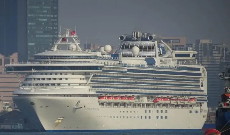 SAPPHIRE PRINCESS Passenger Ship IMO 9228186 photo 4