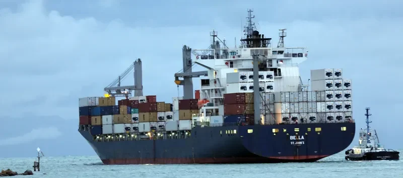 BELLA I Container Ship IMO 9228526 photo 9