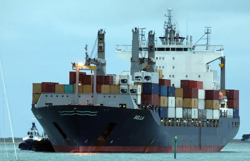 BELLA I Container Ship IMO 9228526 photo 10