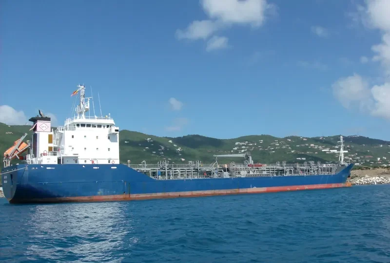 LUCY PG Tanker IMO 9229013 photo 5
