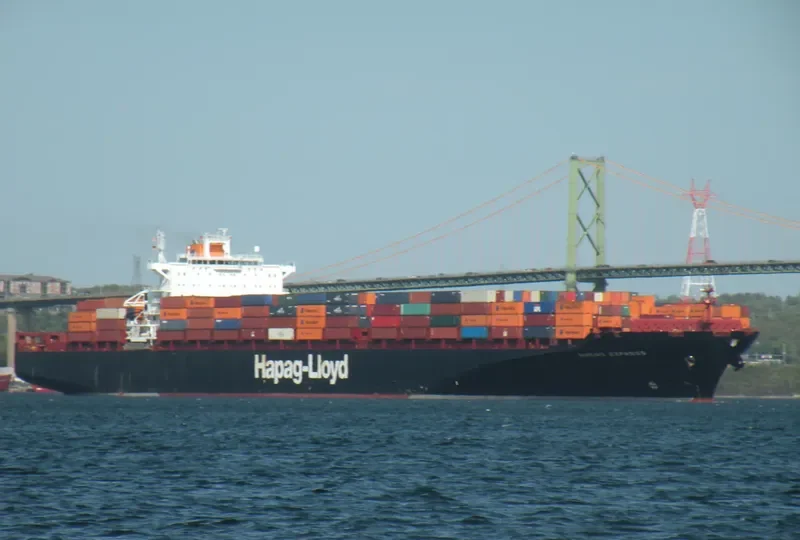 NINGBO EXPRESS Container Ship IMO 9229843 photo 8