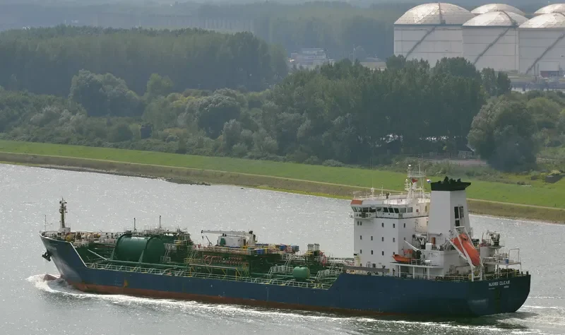 T RISHA Tanker IMO 9230012 photo 9