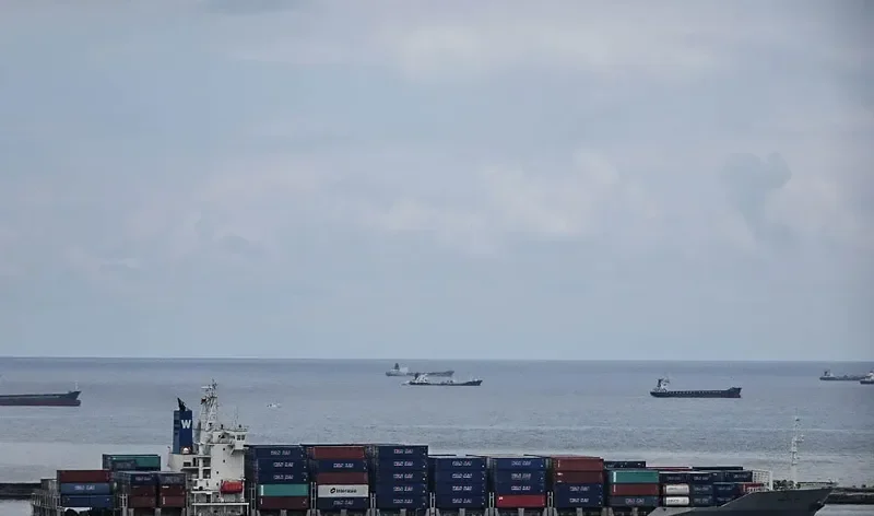 WAN HAI 263 Container Ship IMO 9230220 photo 2