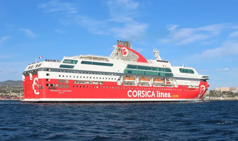DANIELLE CASANOVA Passenger Ship IMO 9230476 photo 5