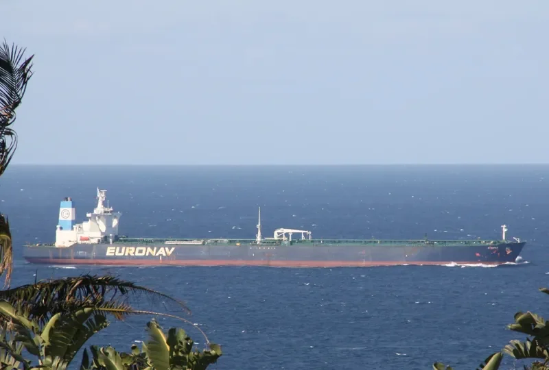 GOOD NEWS Tanker IMO 9230907 photo 2