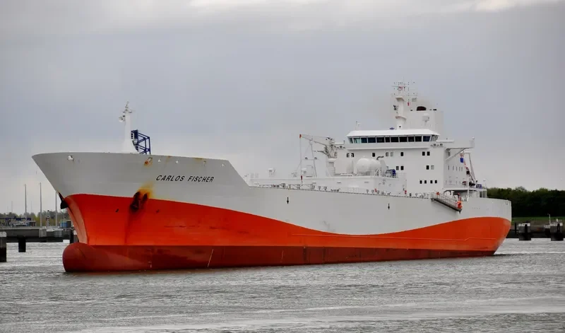 CARLOS FISCHER Tanker IMO 9230995 photo 3