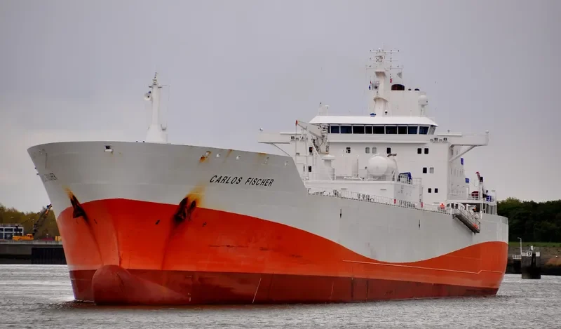 CARLOS FISCHER Tanker IMO 9230995 photo 5