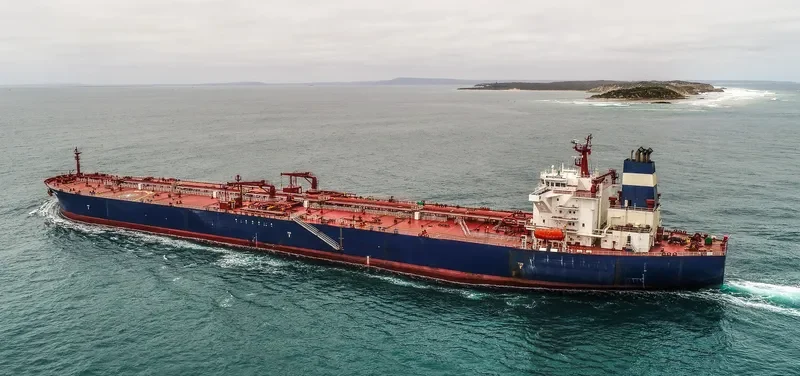 SEAFALCON Tanker IMO 9231212 photo 2