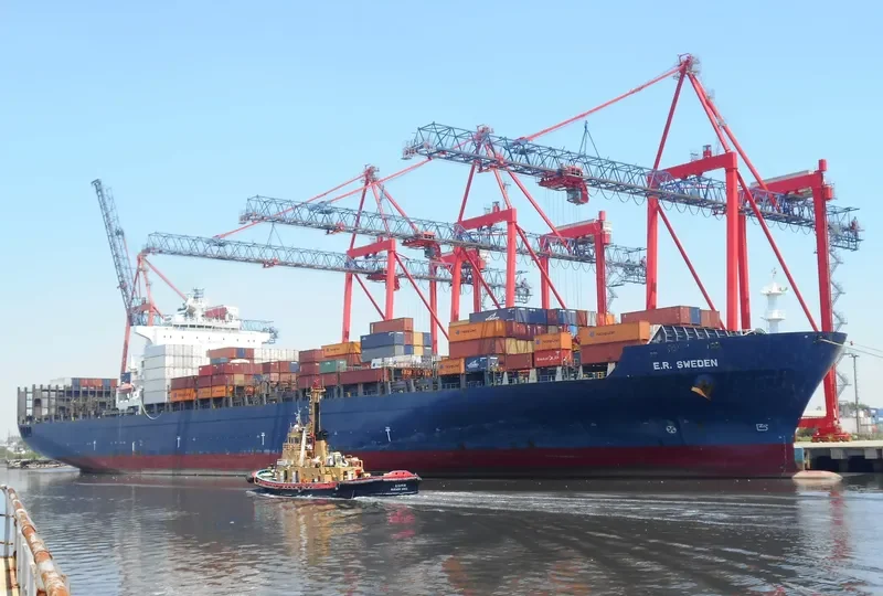 E.R.SWEDEN Container Ship IMO 9231262 photo 7
