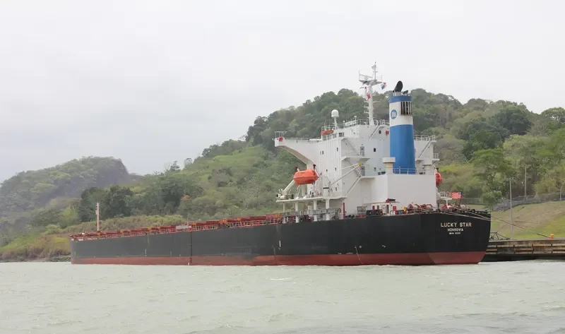 LUCKY STAR Bulk Carrier IMO 9231327 photo 4