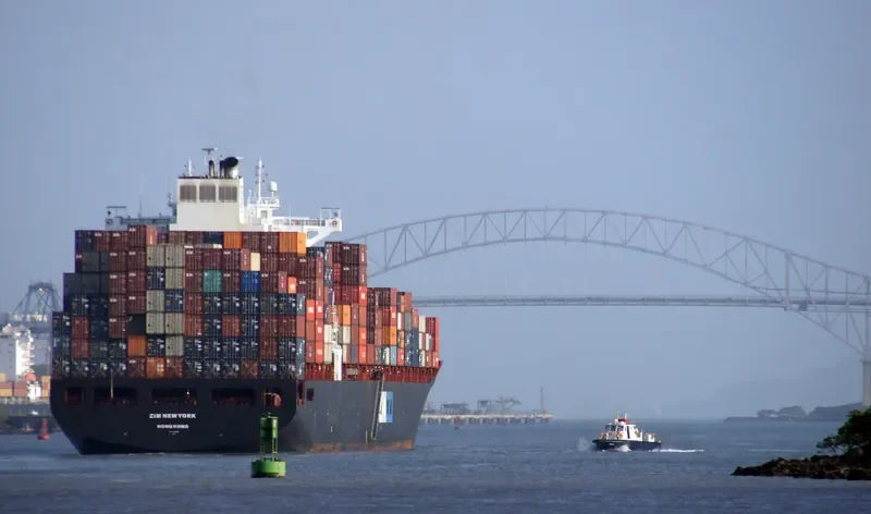 ZIM NEW YORK Container Ship IMO 9231810 photo 5