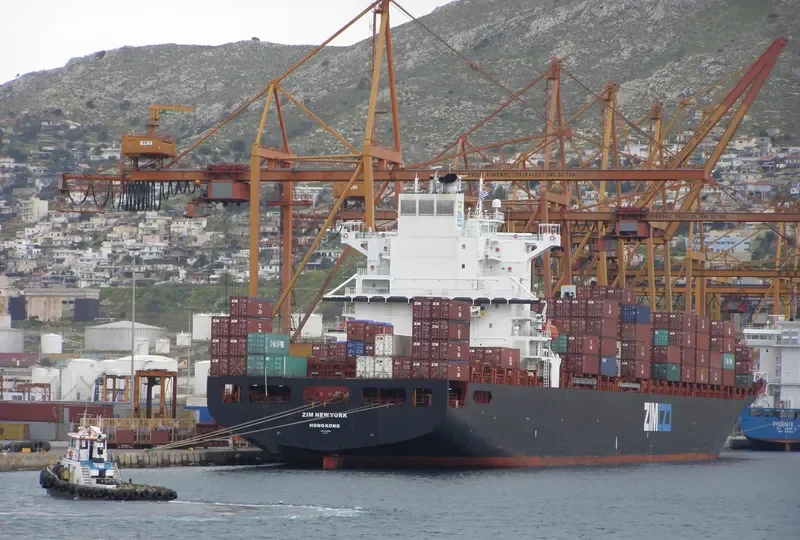 ZIM NEW YORK Container Ship IMO 9231810 photo 9