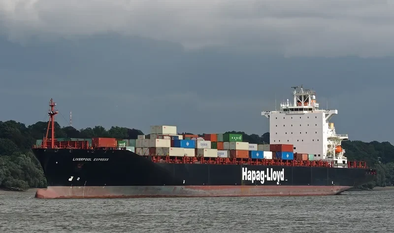 LIVERPOOL EXPRESS Container Ship IMO 9232565 photo 9